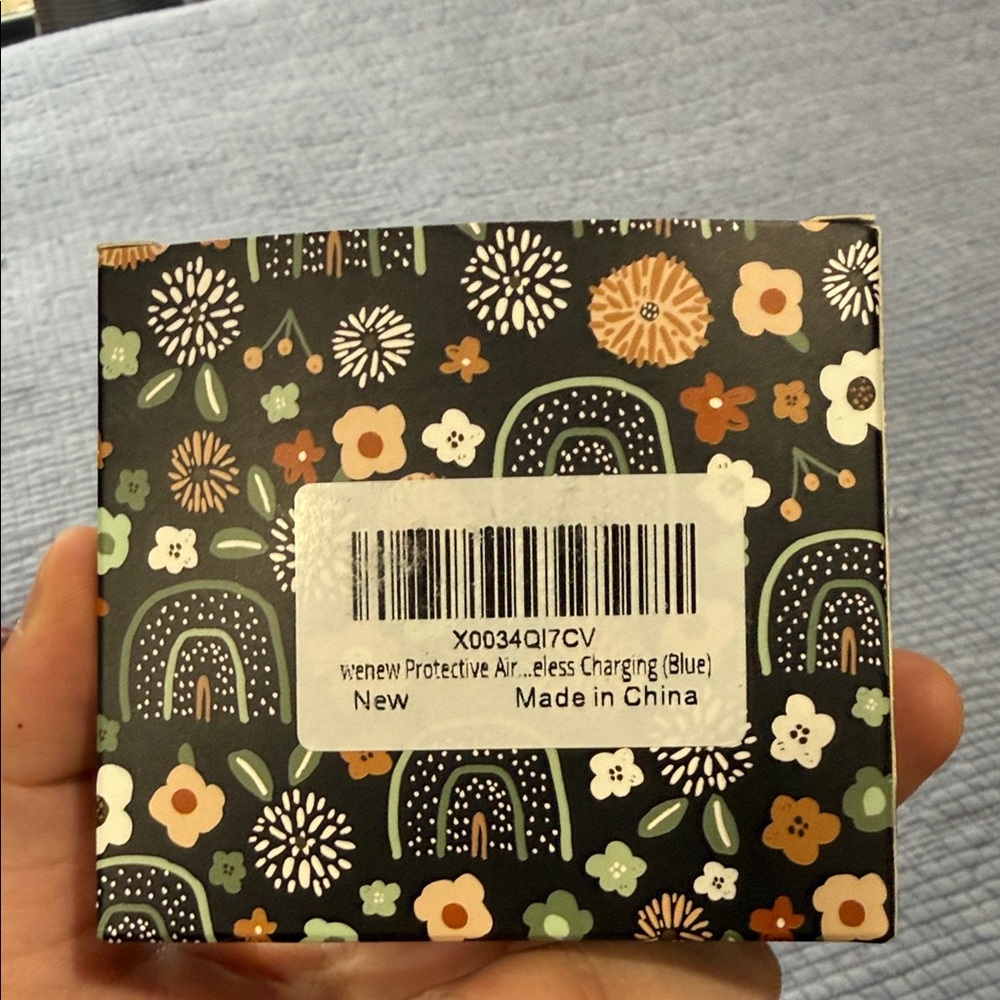 Floral Multi-Color AirPod case - Picture 2 of 2